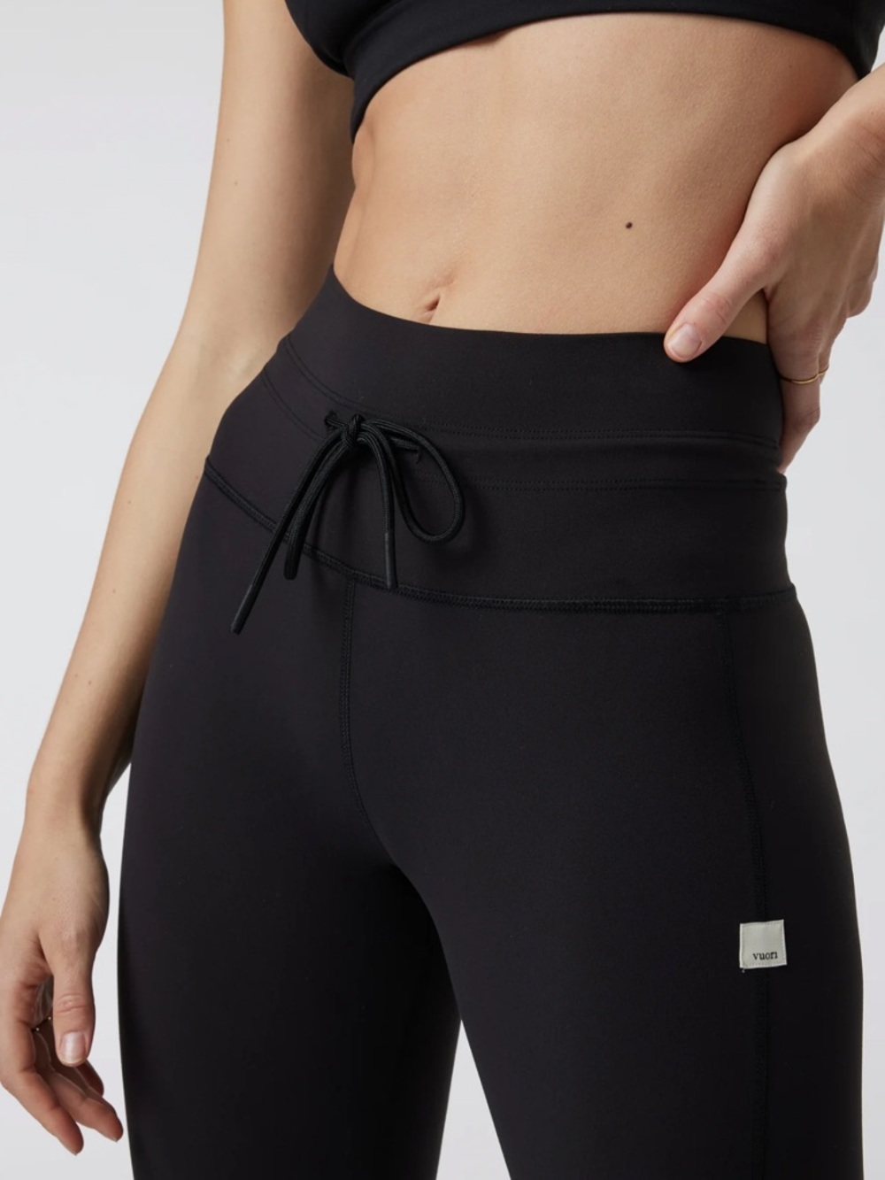 Vuori Daily Leggings, high waisted, ankle length, size small, black